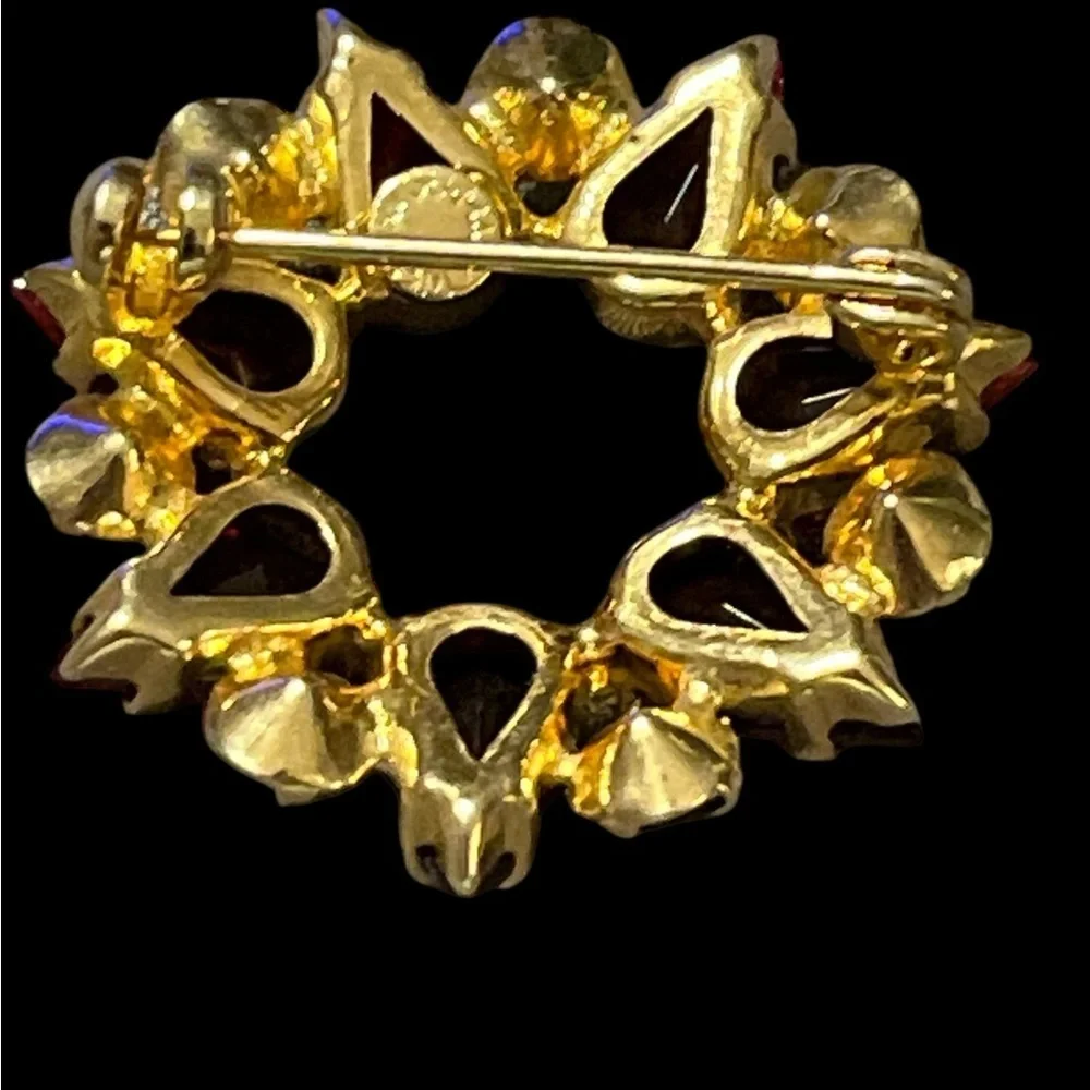 Vintage Ruby Red and Gold Brooch Signed West Germany - Picture 2 of 4